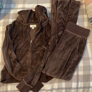 Velour Aerie Lounge set